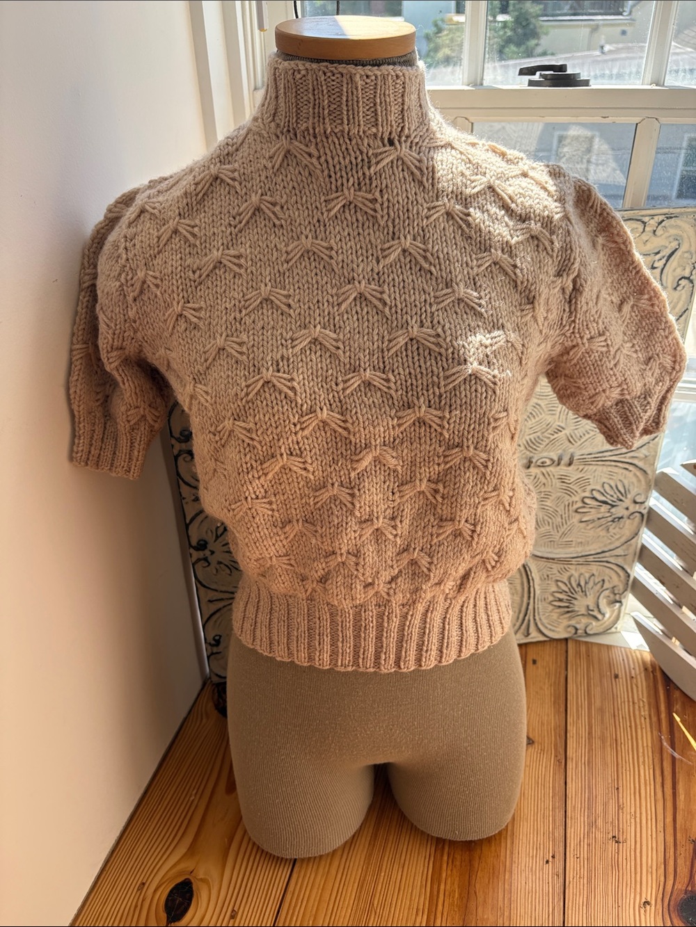 Vintage Cream Cable Knit Mock Neck Short Sleeve Sweater